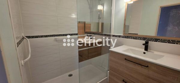 Appartement
         5 pièces
        - 96 m² 109 900 € *