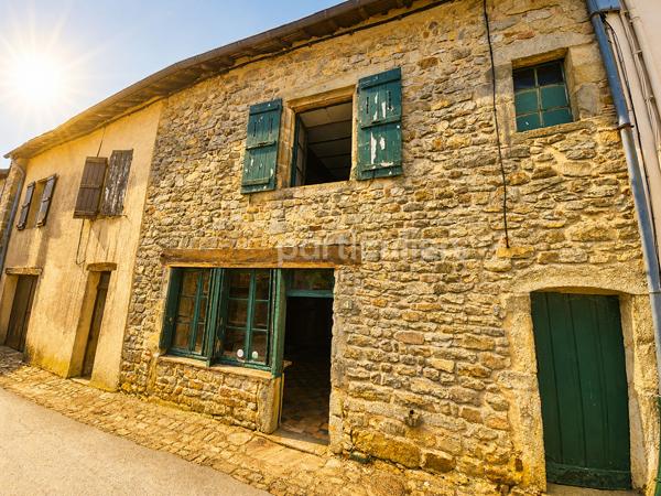Vente
                Maison108 m² - 5 Pièces -
                    Chalon sur Saône (71100)