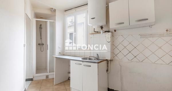 À vendre Studio 12.78 m² - Paris 75010