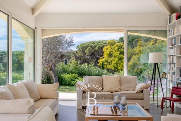 Saint-Raphaël, Villa 5 Chambres -  300 m² à vendre