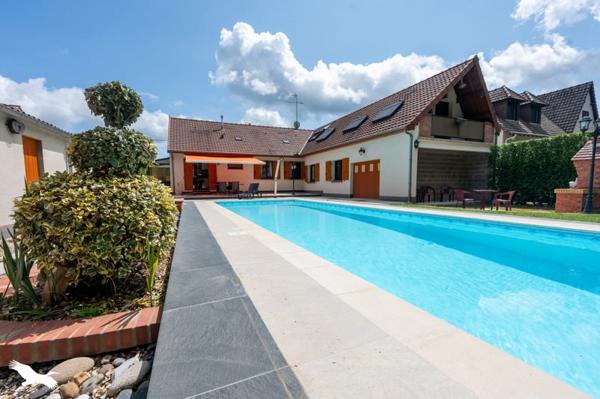 Maison à vendre |  Neuvy-sur-Barangeon |  7 pièces | 122 m²