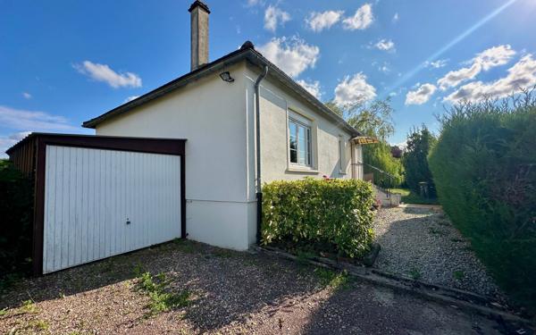 Maison à vendre    4 pièces •  Damville