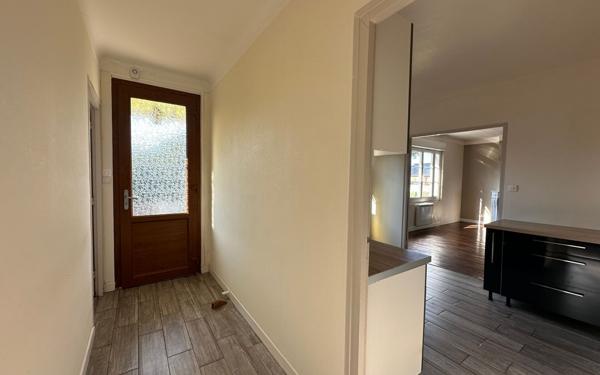 Maison à vendre    4 pièces •  Damville