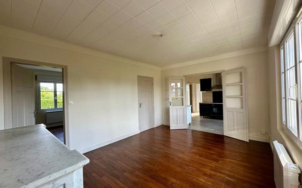 Maison à vendre    4 pièces •  Damville