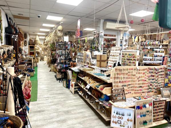 Local commercial à vendre