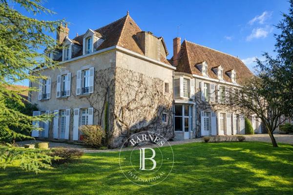 Boussac, Manoir 7 Chambres -  430 m² à vendre