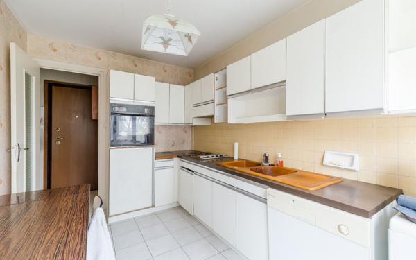 Appartement à vendre    4 pièces • 71 m2 Lyon 8