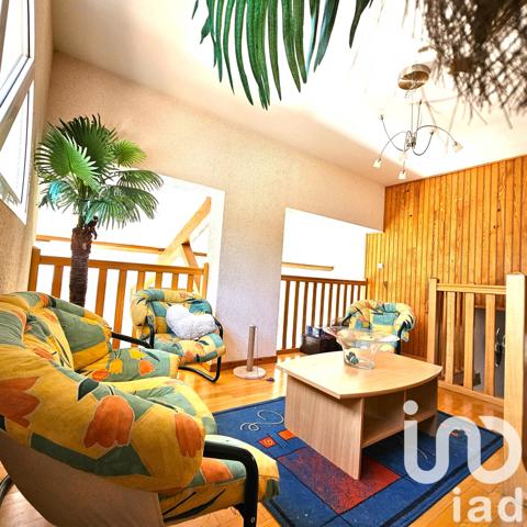 Maison à vendre 6 pièces 212 m² Saint-Genest-Lerpt