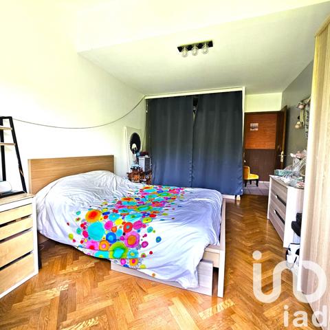 Maison à vendre 6 pièces 212 m² Saint-Genest-Lerpt