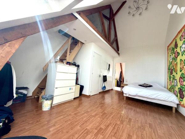 Maison 8 pièces avec jardin et garage