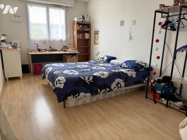 Maison 8 pièces avec jardin et garage