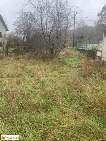 A vendre très beau terrain constructible de 1 289 m2