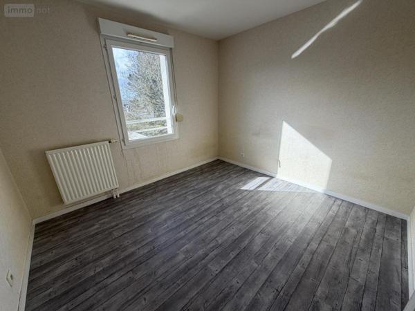 Appartement à vendre à Combourg en Ille-et-Vilaine (35270), ref : 35021-2152