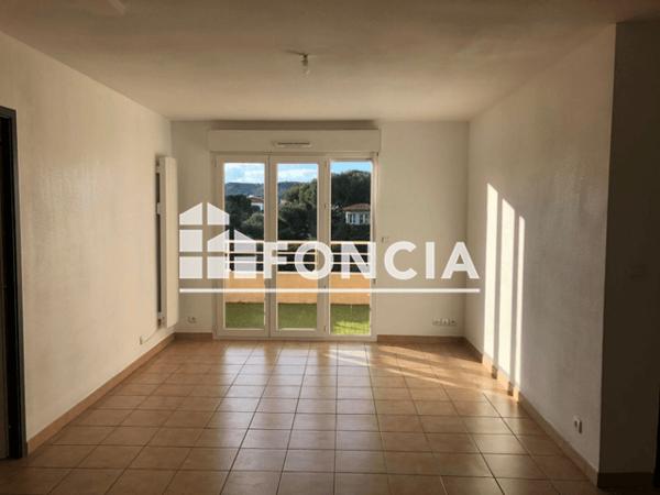 Location Appartement 3 pièces 50.06 m² - 37 RUE EMILE EUDES Narbonne 11100