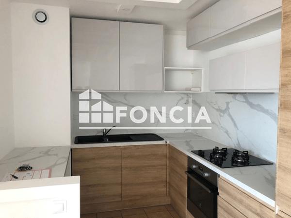 Location Appartement 3 pièces 50.06 m² - 37 RUE EMILE EUDES Narbonne 11100