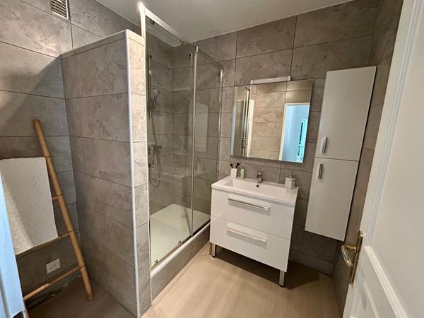A VENDRE Appartement 130,36m² avec terrasse garage
