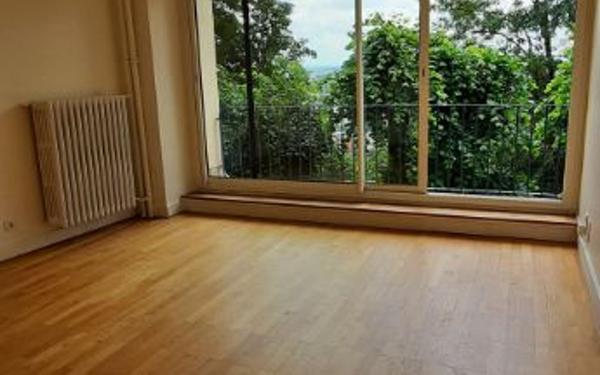 Appartement à louer    1 pièce •  Sainte-Foy-lès-Lyon