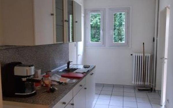 Appartement à louer    1 pièce •  Sainte-Foy-lès-Lyon