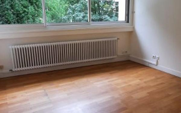 Appartement à louer    1 pièce •  Sainte-Foy-lès-Lyon