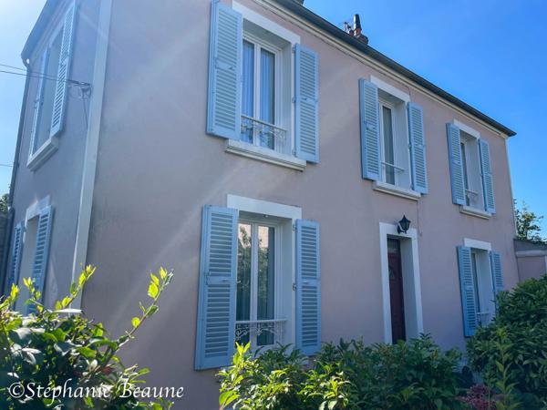 Ermont - Maison ancienne avec cachet à deux pas de la gare