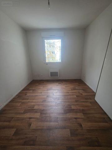 Appartement à rénover à vendre à Nantes en Loire-Atlantique (44000), ref : 49115/appart/514   
GARE