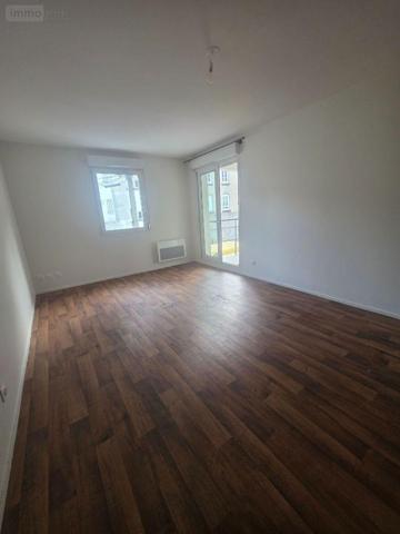 Appartement à rénover à vendre à Nantes en Loire-Atlantique (44000), ref : 49115/appart/514   
GARE