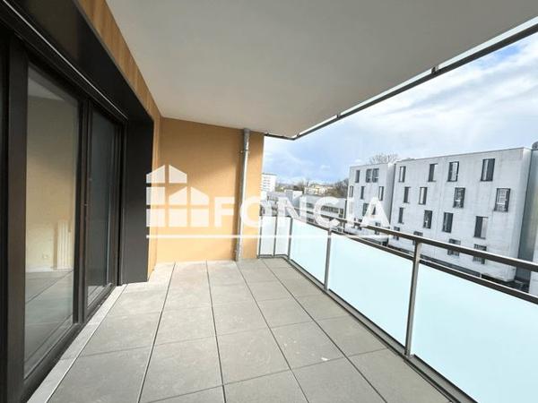 Location Appartement 4 pièces 83.9 m² - 1 A RUE HENRI DUNANT Bourg En Bresse 01000