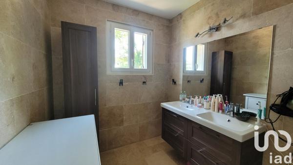 Maison à vendre 11 pièces 235 m² La Roche-Chalais