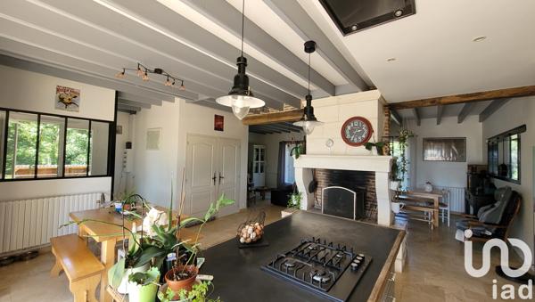 Maison à vendre 11 pièces 235 m² La Roche-Chalais