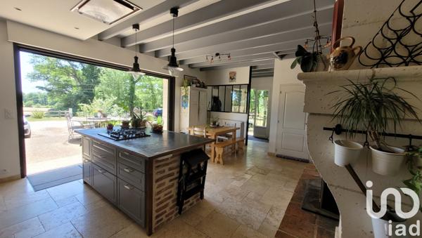 Maison à vendre 11 pièces 235 m² La Roche-Chalais