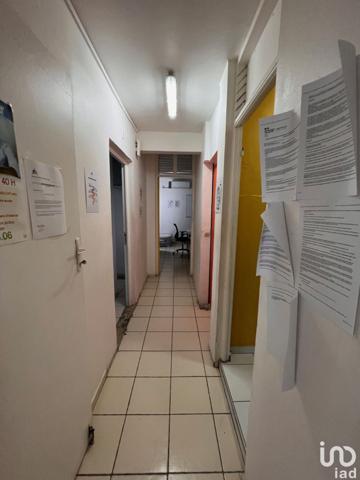 Murs commerciaux  à vendre 86 m² Baie-Mahault