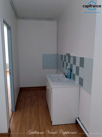 Dpt Vienne (86), à louer POITIERS appartement T3 de 59,63 m²