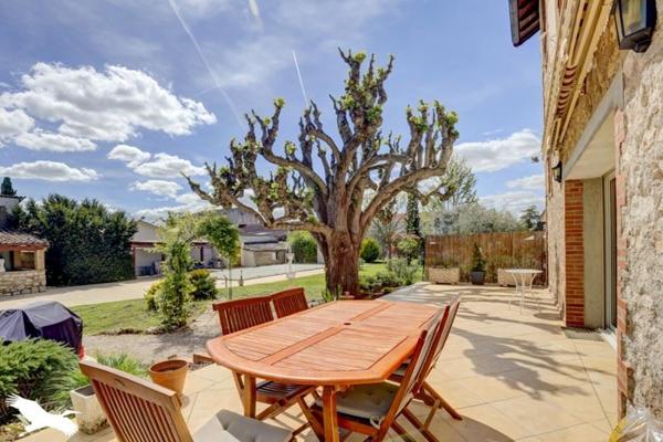 Maison à vendre |  Gaillac |  10 pièces | 190 m²