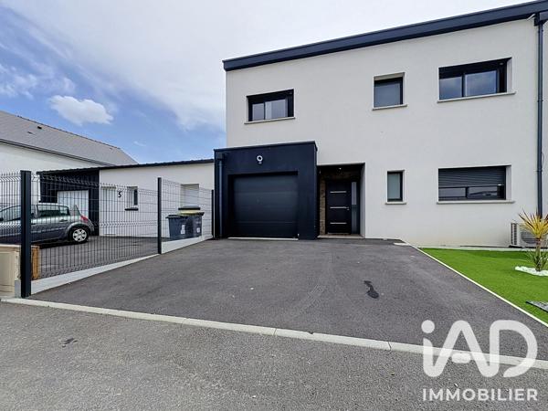 Maison à vendre 6 pièces 123 m² Bréal-sous-Montfort