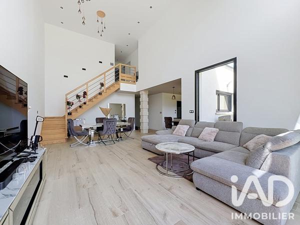 Maison à vendre 6 pièces 123 m² Bréal-sous-Montfort
