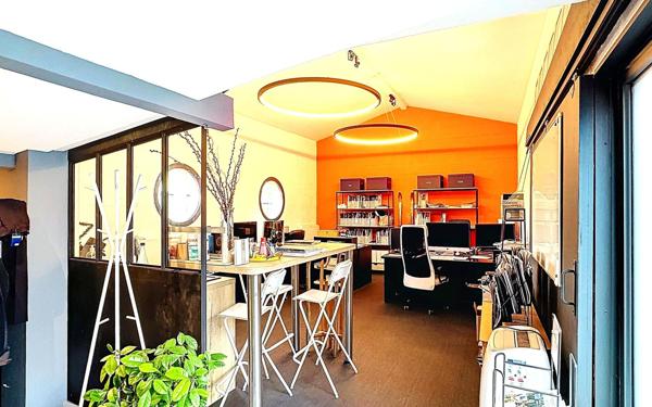 Maison à vendre    6 pièces • 197 m2 Saint-Étienne