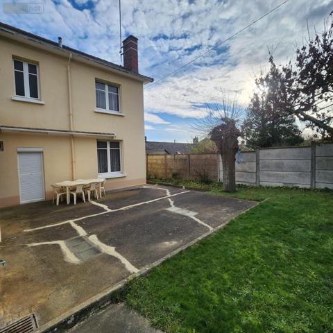 Maison à vendre à La-Ferté-Bernard dans la Sarthe (72400), ref : 72085-2236