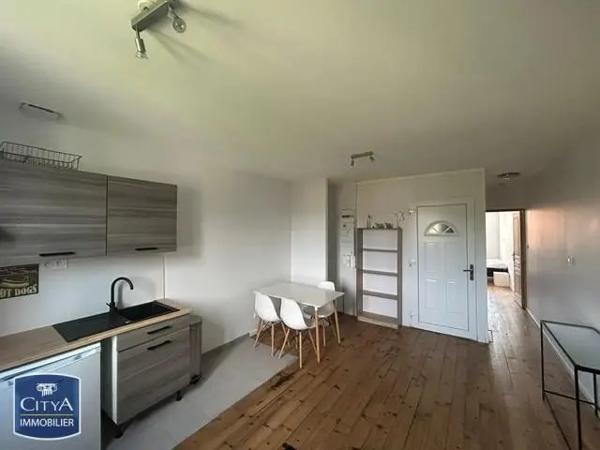 Appartement à louer 2 pièces 39.35m² Pamiers (09100)