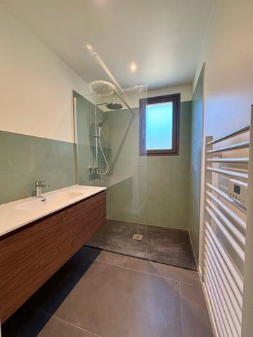 Maison 5 pièce(s) 4 chambre(s) 141 m²