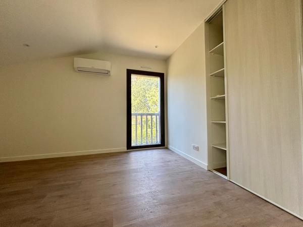 Maison 5 pièce(s) 4 chambre(s) 141 m²