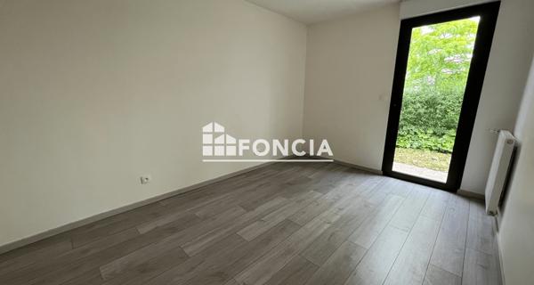 Location Appartement 2 pièces 37.93 m² - Tours 37100