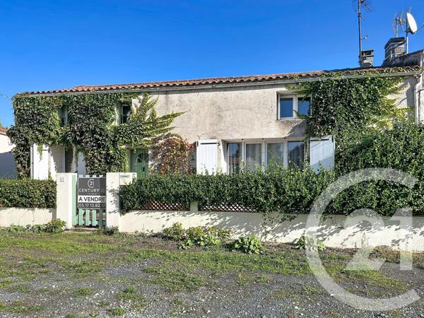 Maison à vendre  5 pièces - 112 m 2   ROCHEFORT  - 17