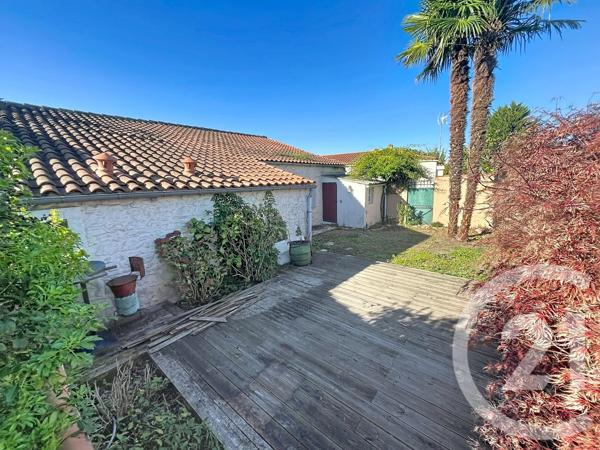 Maison à vendre  5 pièces - 112 m 2   ROCHEFORT  - 17