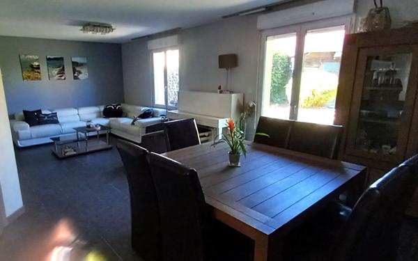 Maison à vendre    4 pièces •  Aumetz