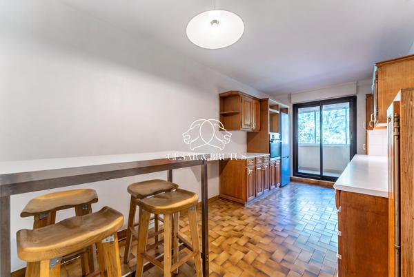 Grand T4, 3 chambres, balcon vue dégagée – St Rambert Lyon 9
