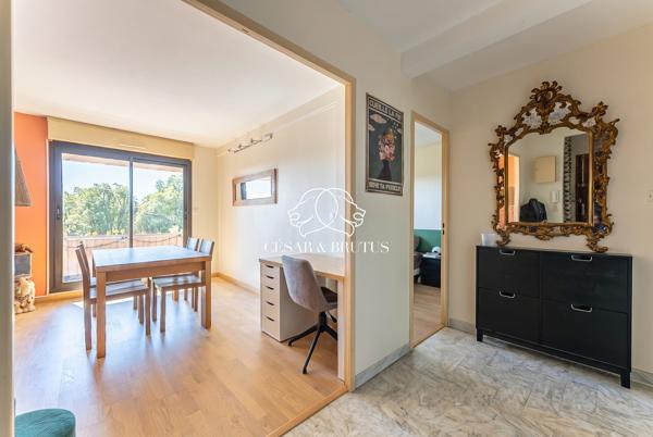 Grand T4, 3 chambres, balcon vue dégagée – St Rambert Lyon 9