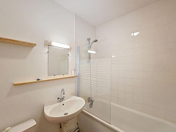 À vendre ? NANCY_Quartier Provencal / Nabecor_F1 bis 32 m² avec parking et terrasse ? Idéal investisseur ou étudiant.e