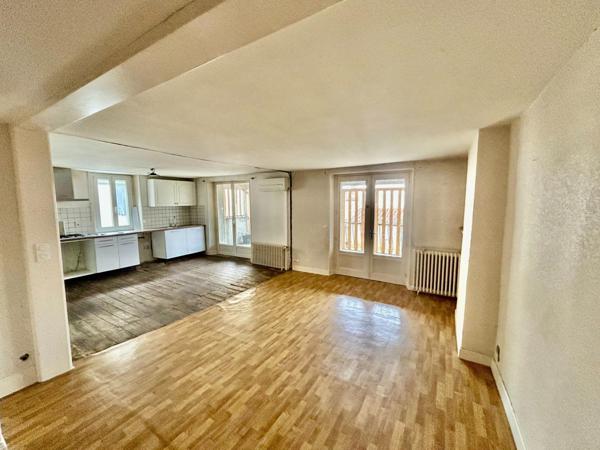 Maison 105 m² avec jardin, garage et fort potentiel – La Vitarelle