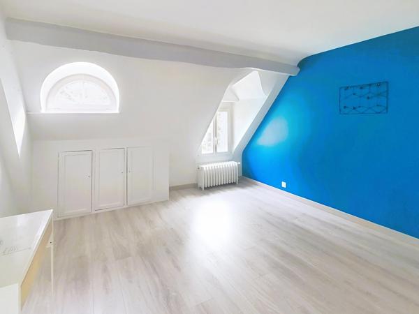 Dans un cadre idylique, sur les bords de la rivière de l'Aisne: