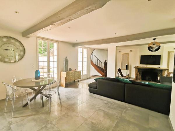 Dans un cadre idylique, sur les bords de la rivière de l'Aisne: